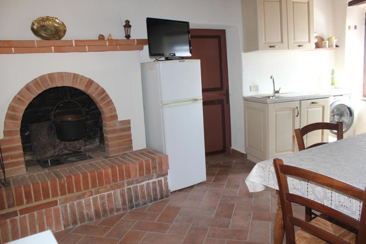 فيلا La Casina Di Nonna Lola Castiglione dʼOrcia المظهر الخارجي الصورة
