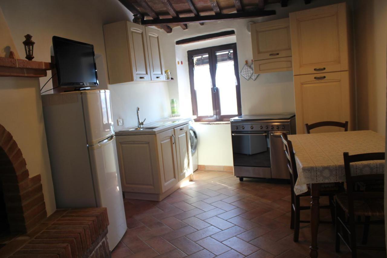 فيلا La Casina Di Nonna Lola Castiglione dʼOrcia المظهر الخارجي الصورة